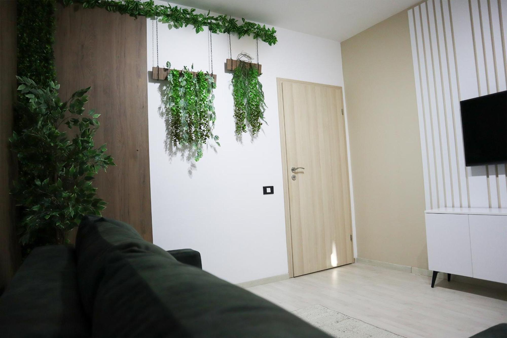 Brownix Apartment - Brown Residence Popesti-Leordeni Екстер'єр фото